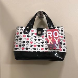 Roxy pink and black heart purse